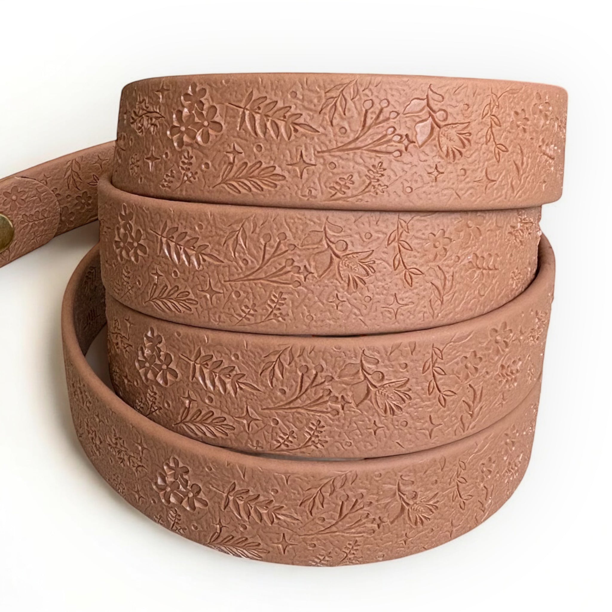 MARRÓN- Correa Greta